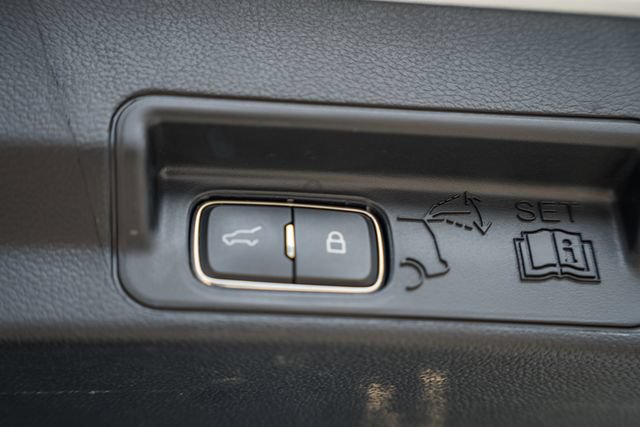 Used 2025 Ford Explorer ST w/ Sun And Sound Package AWD/4WD image 20