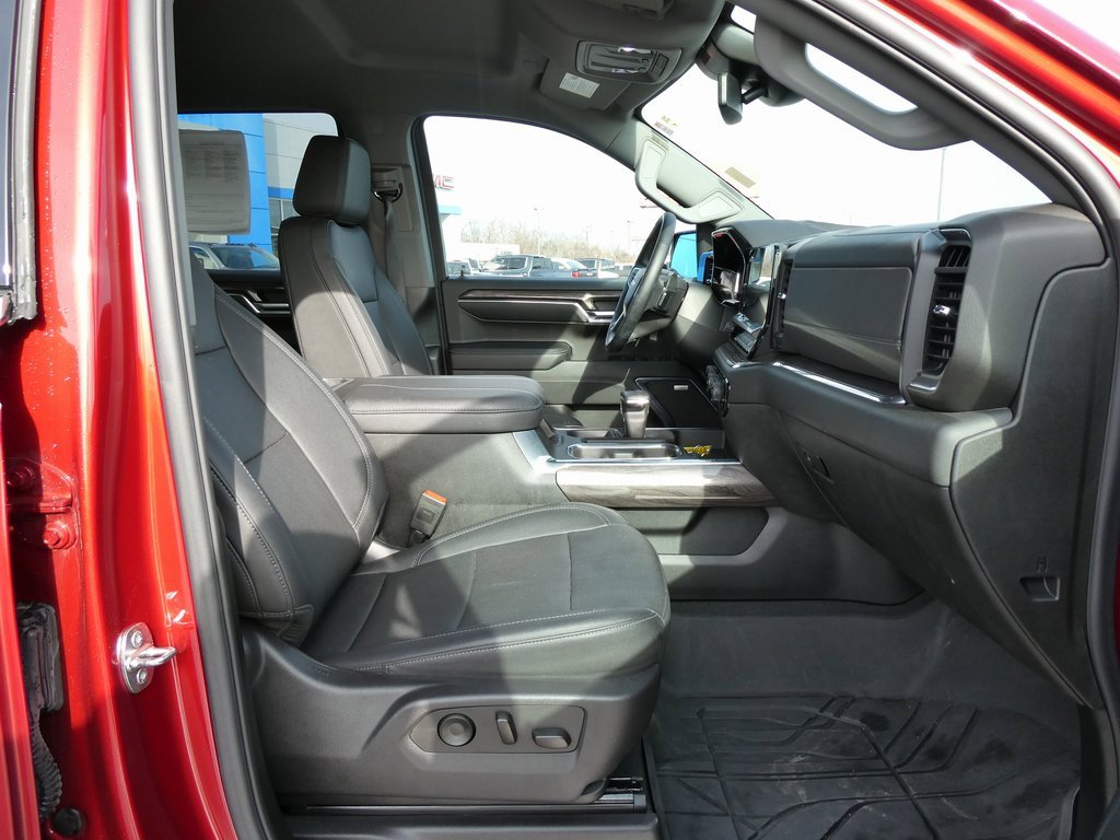 Certified 2024 Chevrolet Silverado 1500 LTZ image 15