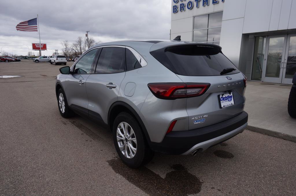 Used 2023 Ford Escape Active image 8