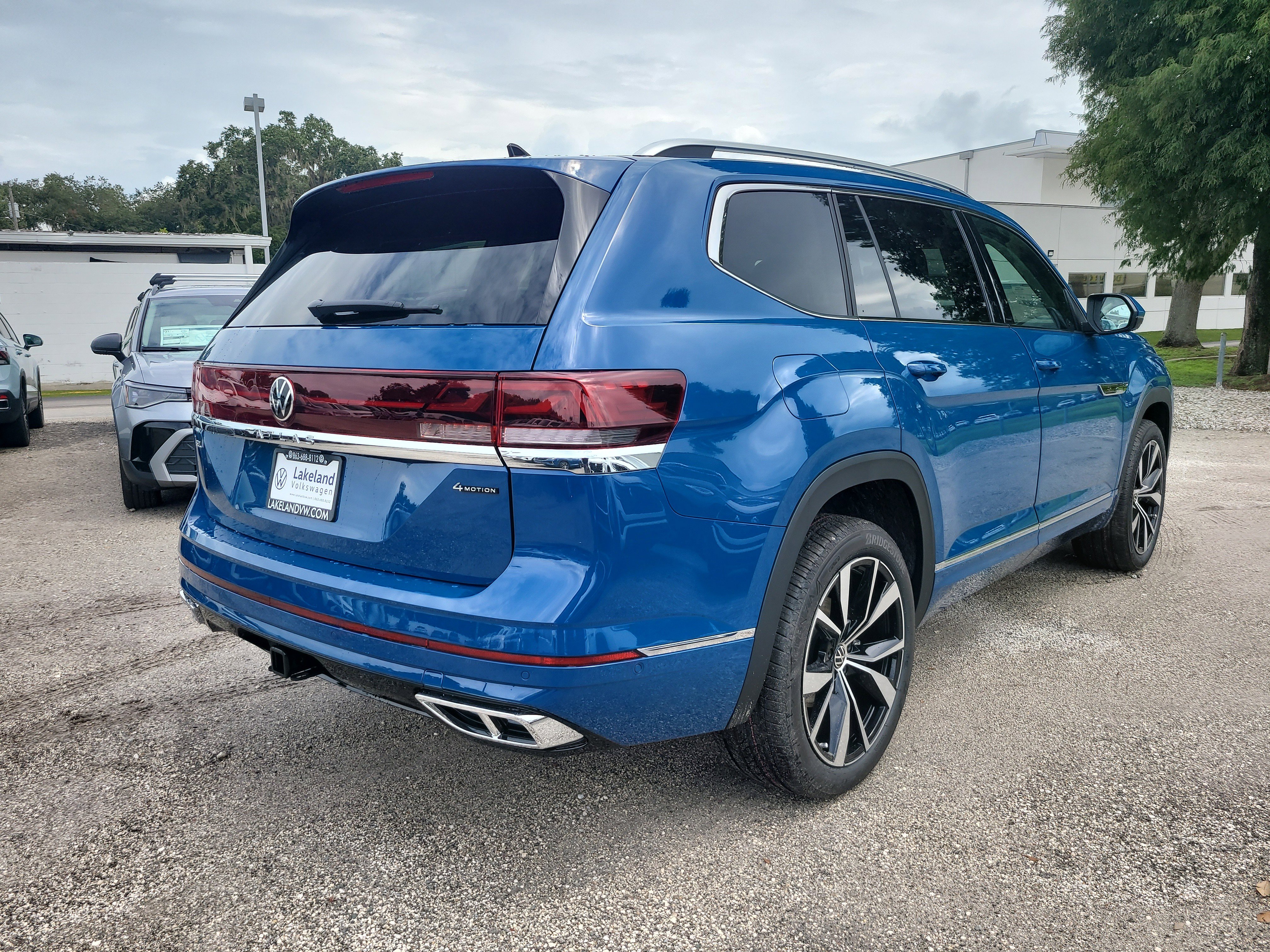 New 2026 Volkswagen Atlas SEL Premium R-Line image 6