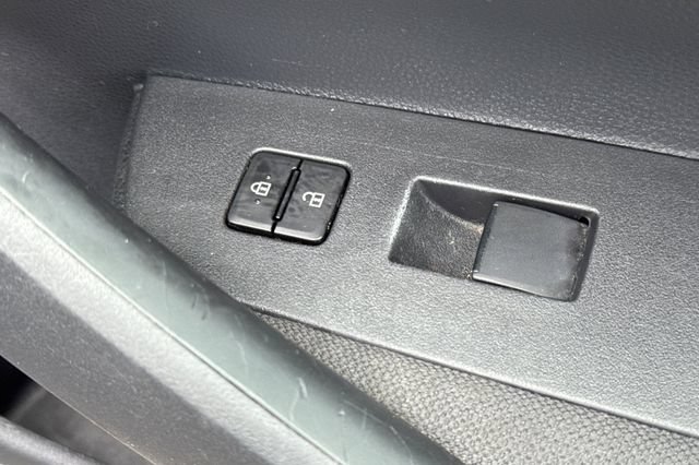 Used 2024 Toyota Corolla LE FWD image 22