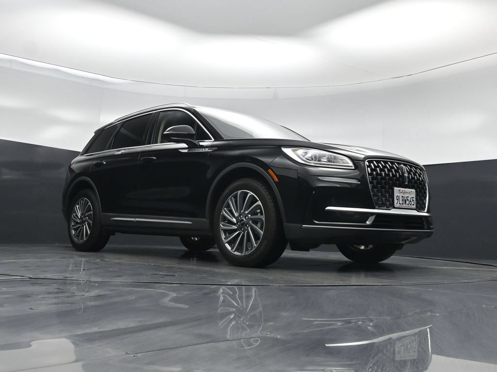 Used 2023 Lincoln Corsair Reserve w/ Equipment Group 201A FWD image 42
