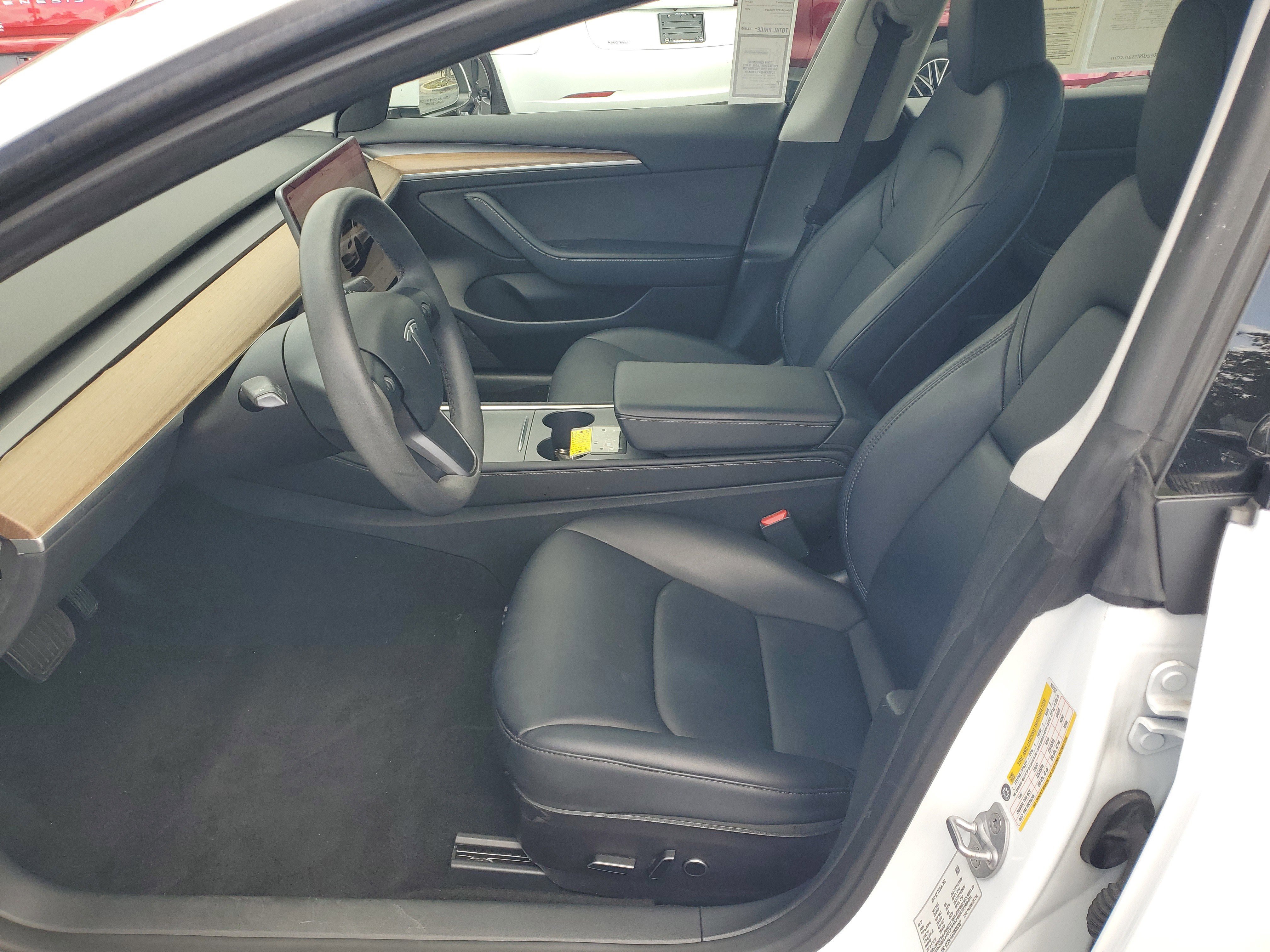 Used 2023 Tesla Model 3 Standard Range image 14