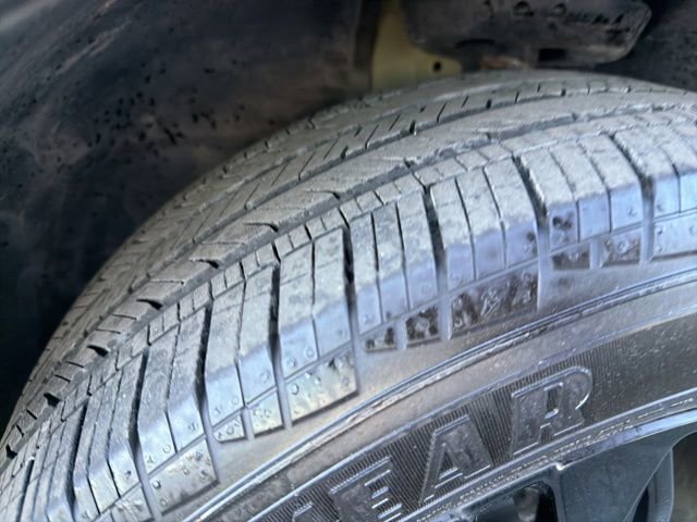 Used 2024 Chevrolet Trax ACTIV w/ Sunroof Package image 12