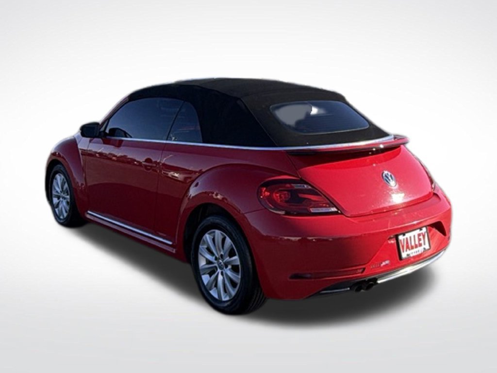 Used 2019 Volkswagen Beetle 2.0T SE FWD image 6