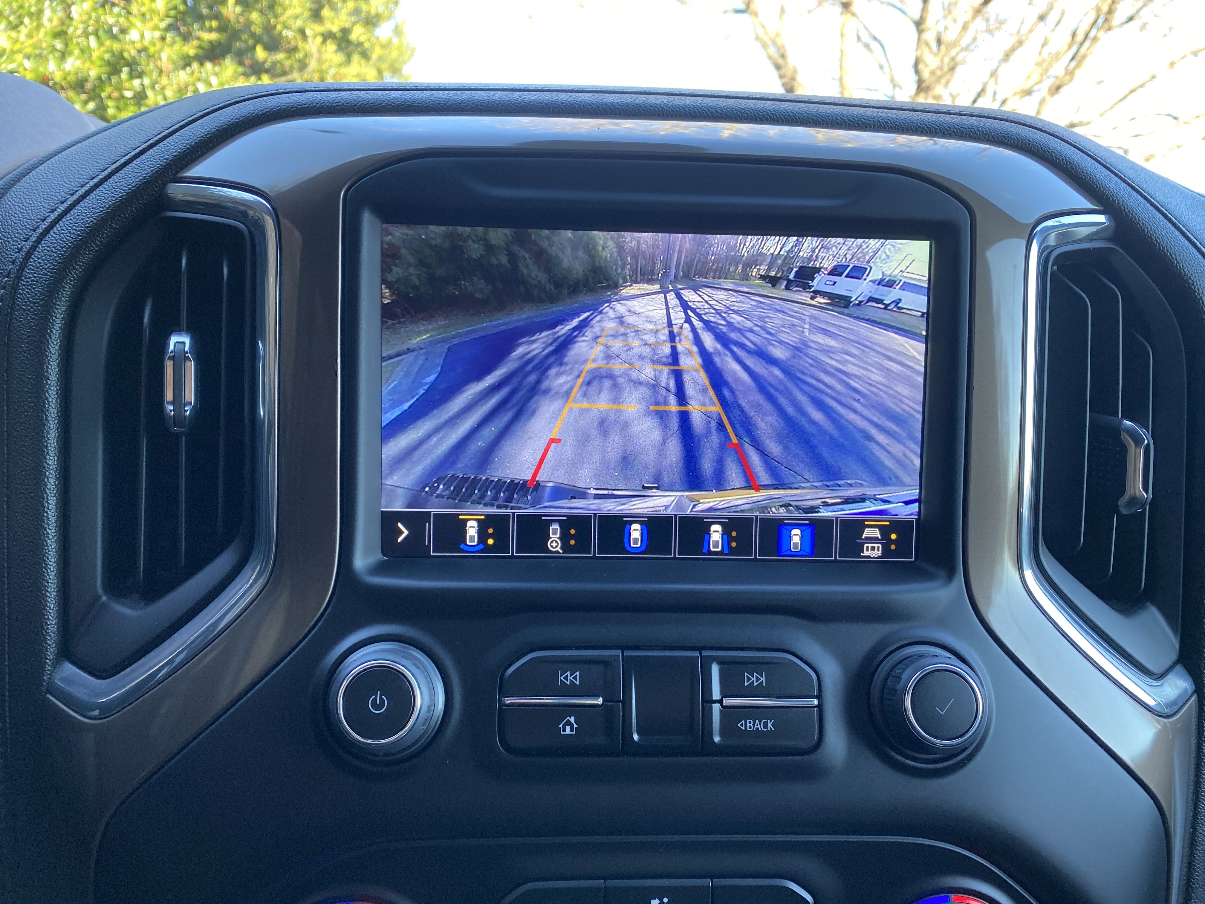 Used 2023 Chevrolet Silverado 2500 High Country w/ Z71 Off-Road Package image 29