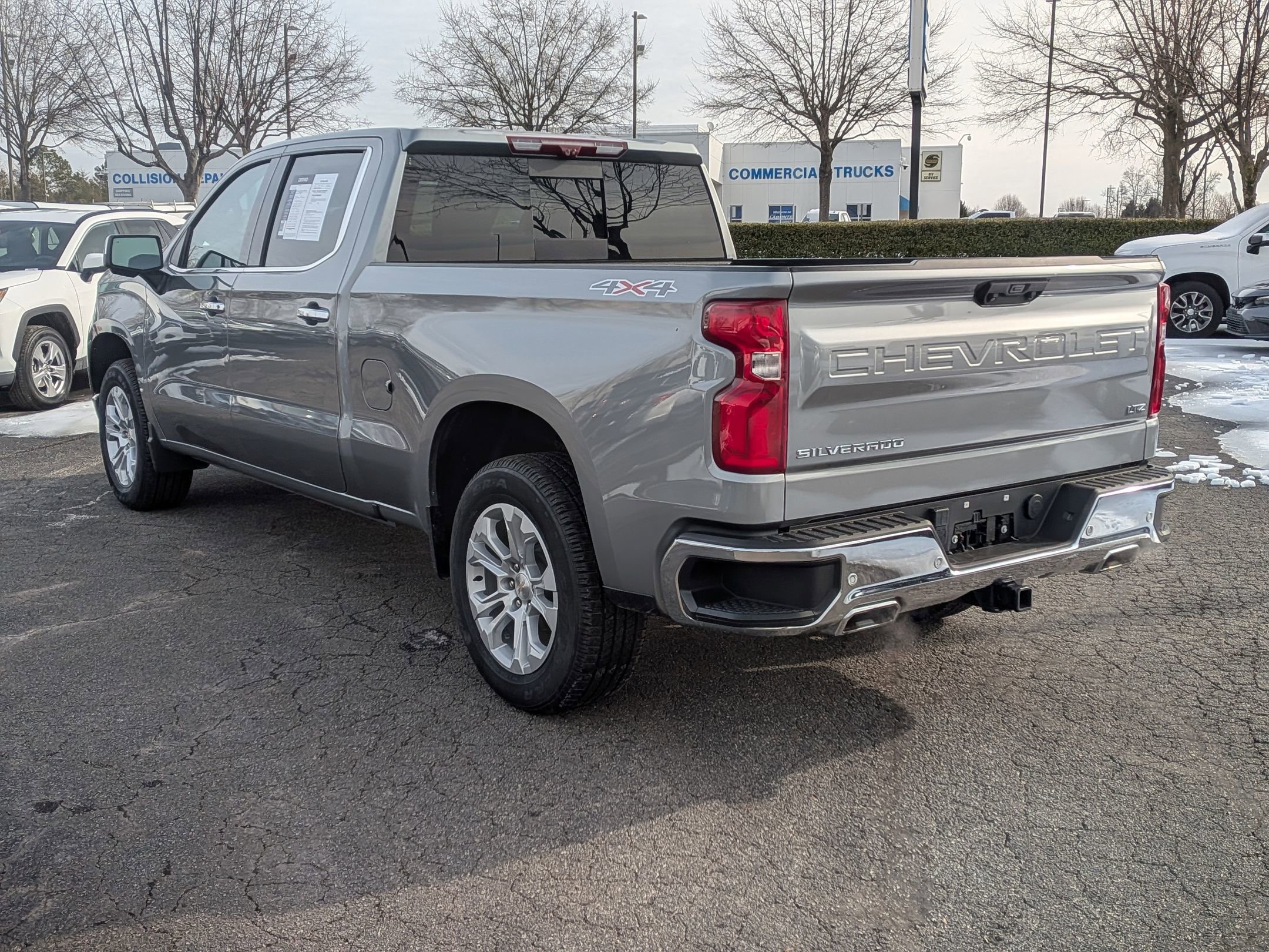 Used 2023 Chevrolet Silverado 1500 LTZ w/ Technology Package image 7
