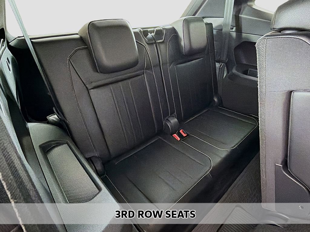 Used 2024 Volkswagen Tiguan SE R-Line image 8