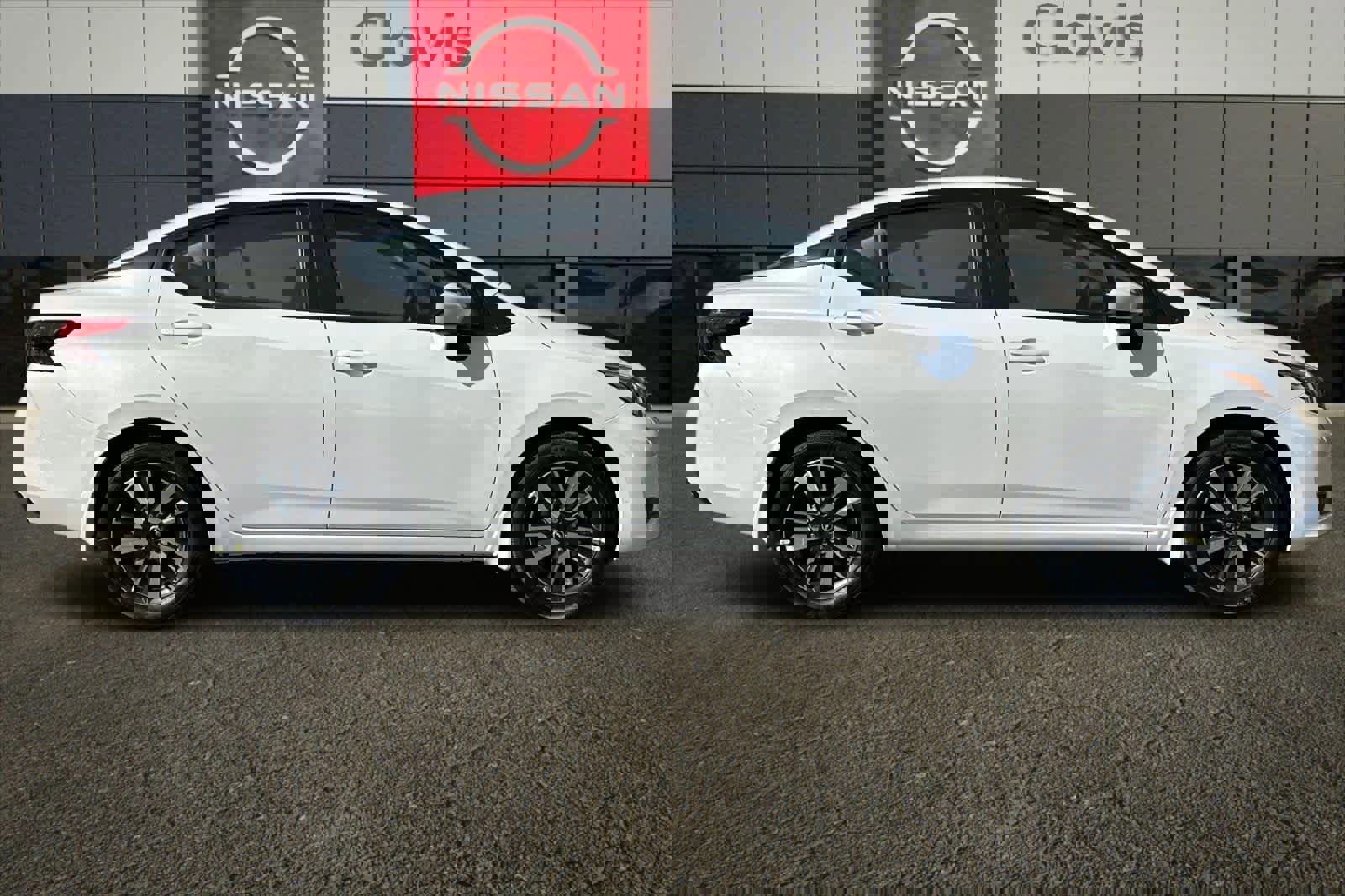 New 2025 Nissan Versa SV image 7