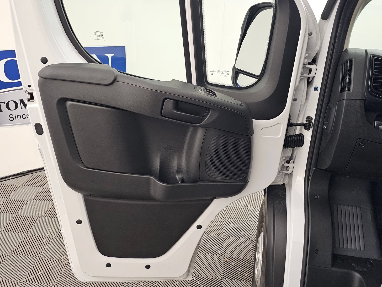 New 2026 RAM ProMaster 3500 FWD image 2