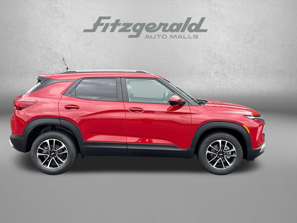 New 2026 Chevrolet TrailBlazer LT w/ LT Cold Weather Package AWD/4WD image 4