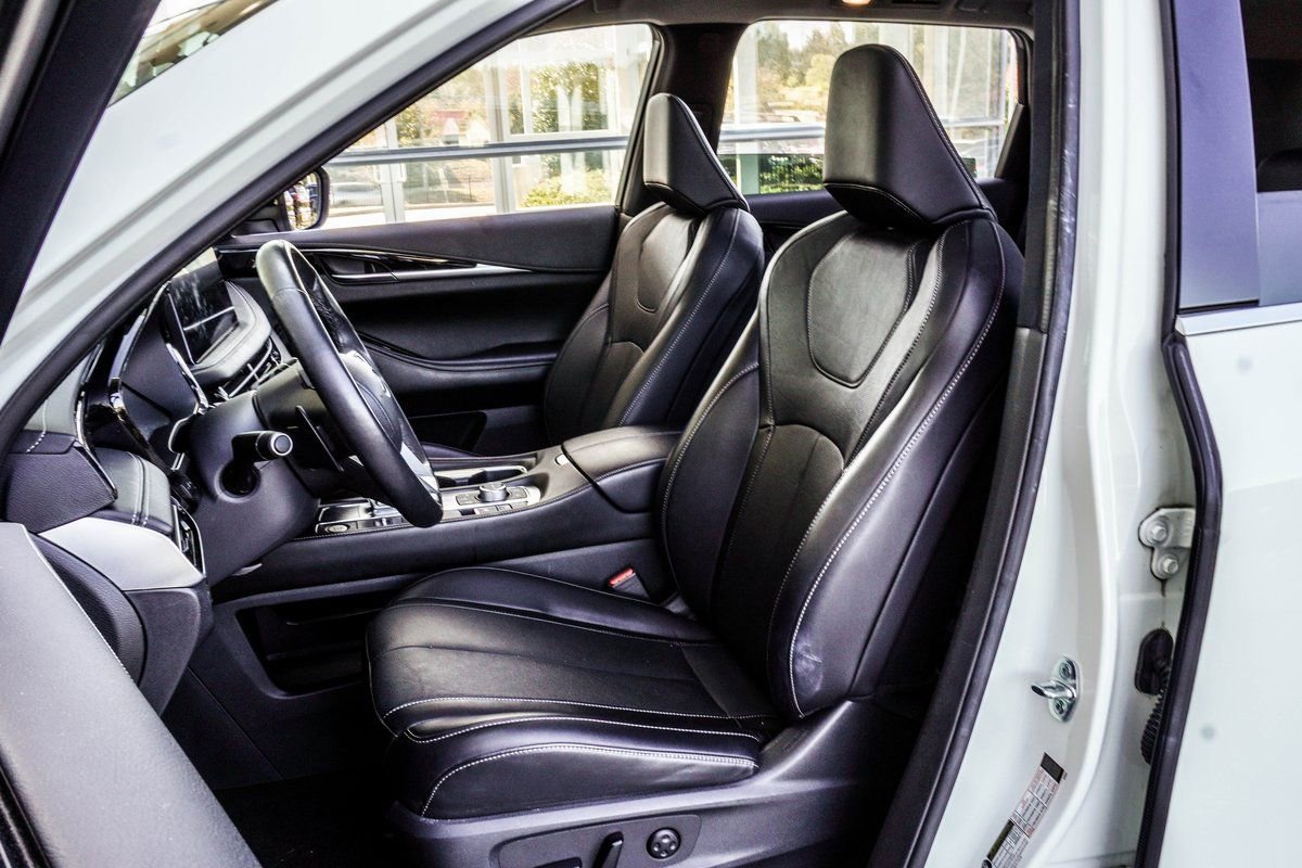 Certified 2023 INFINITI QX60 Pure image 14