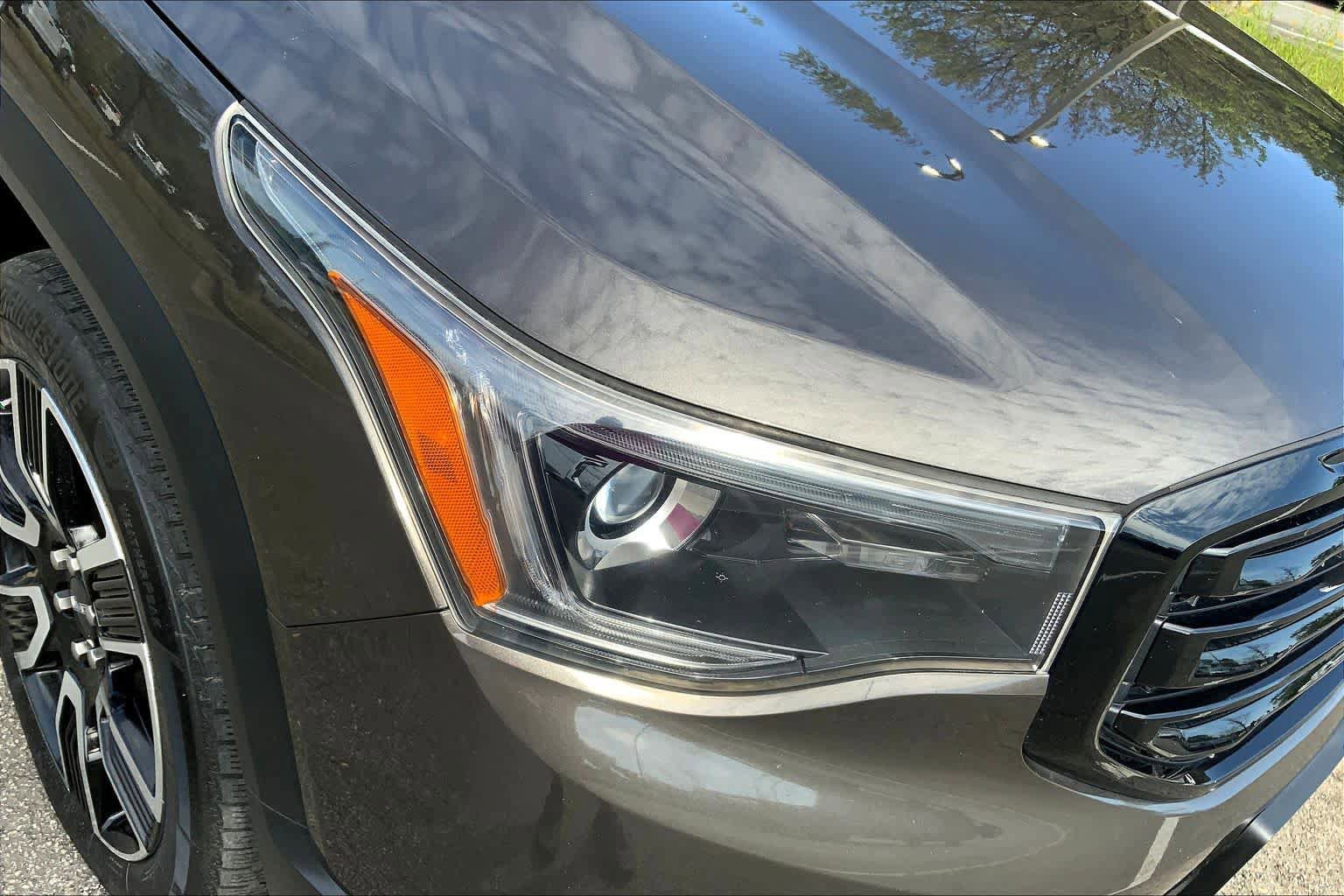Used 2019 GMC Acadia SLT w/ Black Edition image 26