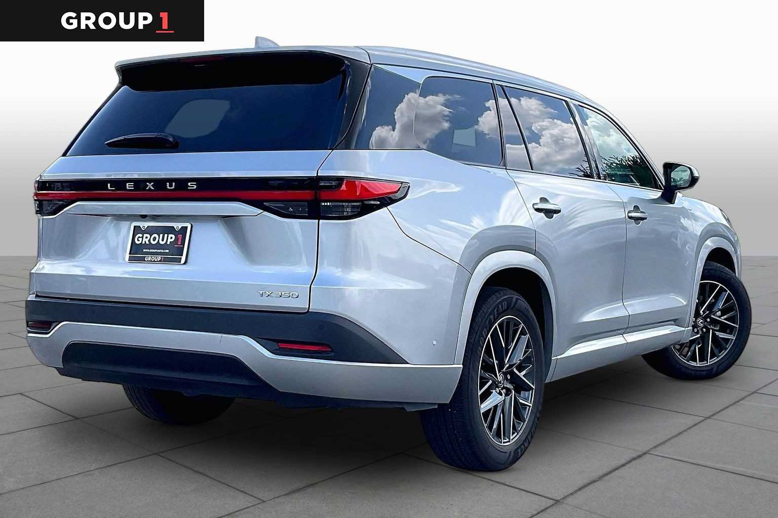Certified 2025 Lexus TX 350 FWD w/ Technology Package image 11