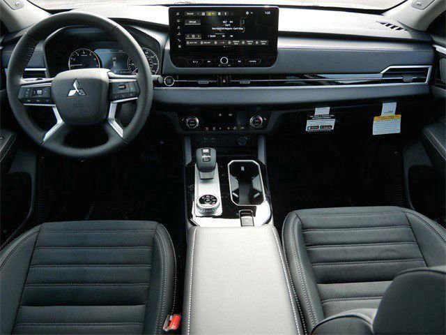 New 2026 Mitsubishi Outlander SE AWD/4WD image 7