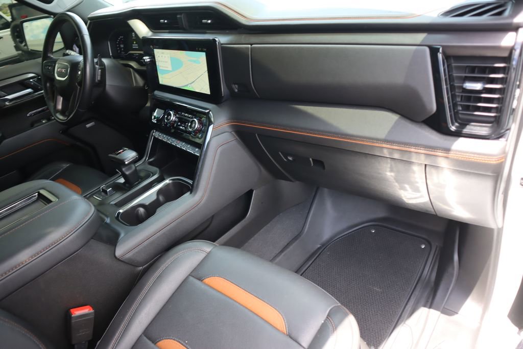 Used 2022 GMC Sierra 1500 AT4 w/ AT4 Premium Package image 24