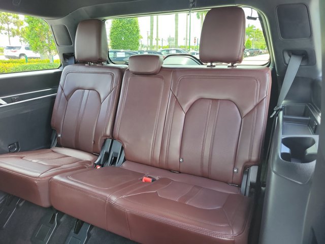 Certified 2022 Ford Expedition Limited AWD/4WD image 13