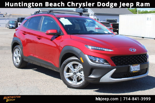 Used 2023 Hyundai Kona SEL AWD/4WD image 1