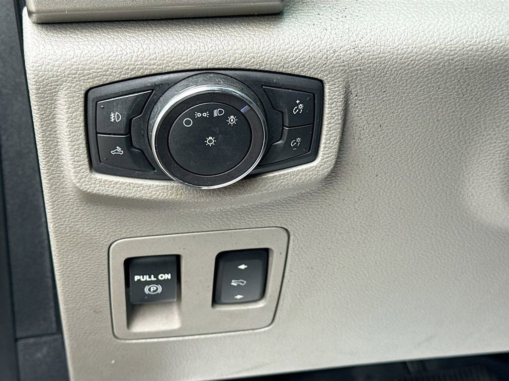 Used 2018 Ford F150 Lariat image 30