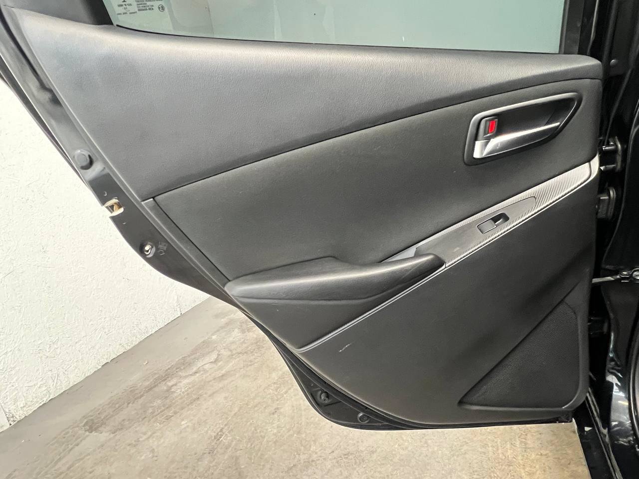 Used 2016 Scion iA FWD image 9
