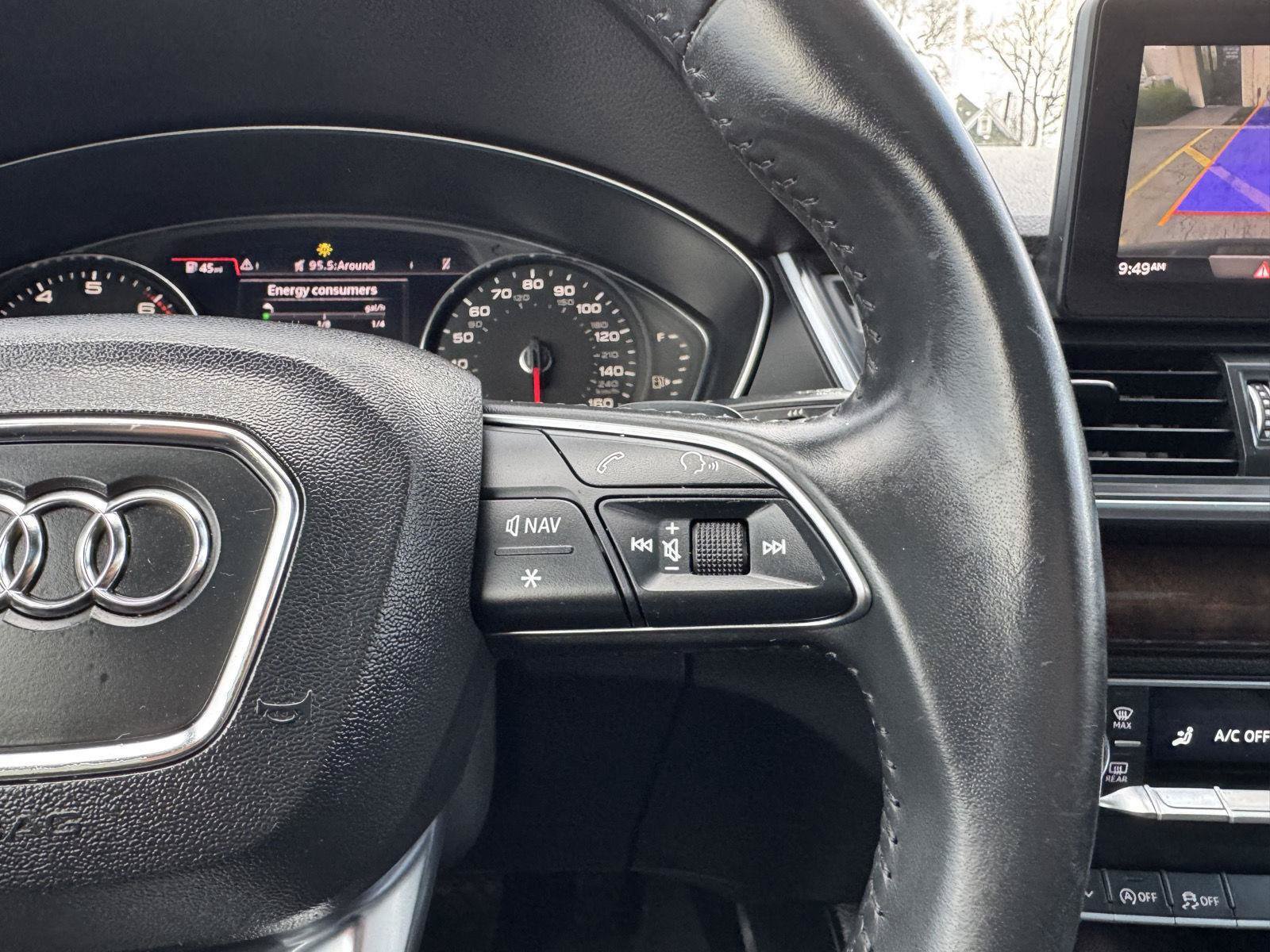 Used 2019 Audi Q5 2.0T Premium w/ Convenience Package AWD/4WD image 24
