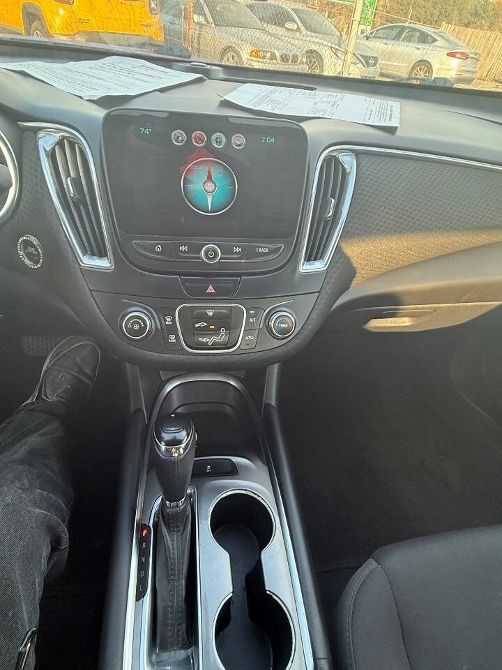 Used 2016 Chevrolet Malibu LT image 22