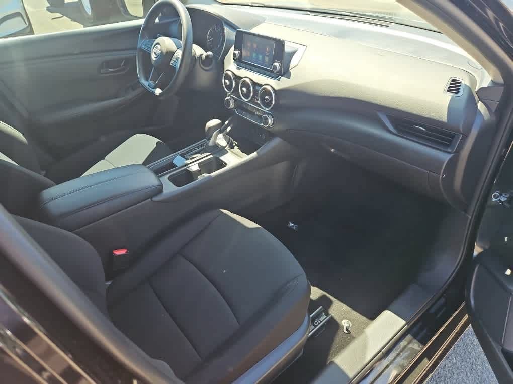 Used 2025 Nissan Sentra S FWD image 13