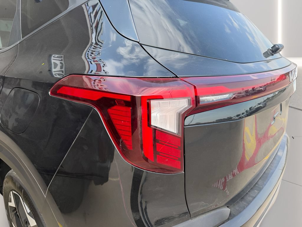 Used 2026 Kia Seltos S FWD image 34