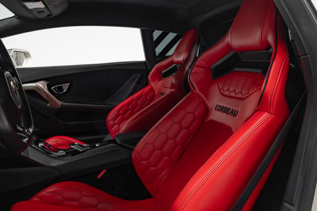 Used 2015 Lamborghini Huracan LP 610-4 image 13