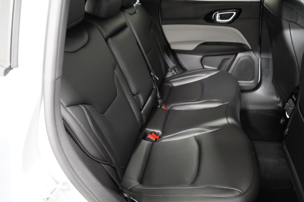New 2026 Jeep Compass Limited AWD/4WD image 17