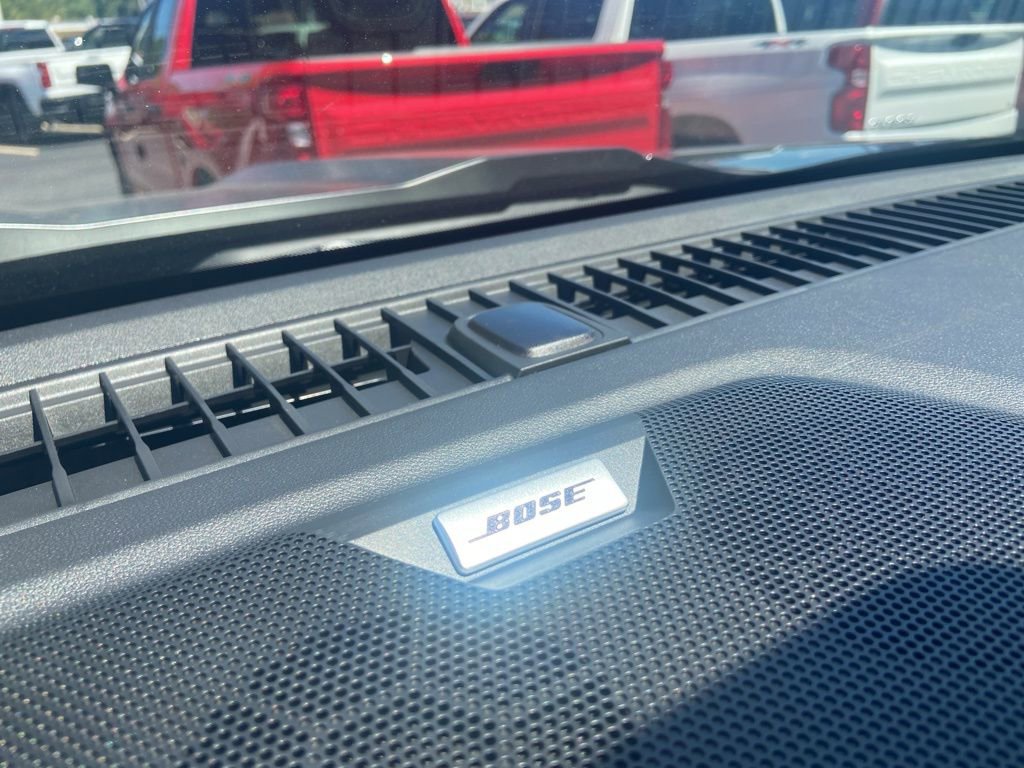 New 2025 Chevrolet Colorado ZR2 w/ Technology Package image 11