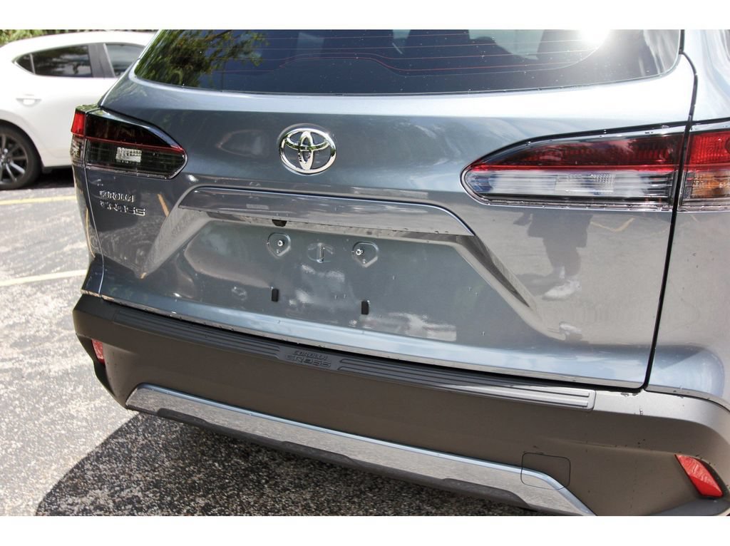 Used 2026 Toyota Corolla Cross L FWD image 5