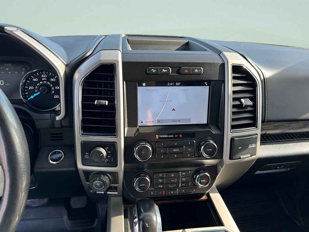 Used 2019 Ford F150 Lariat AWD/4WD image 14