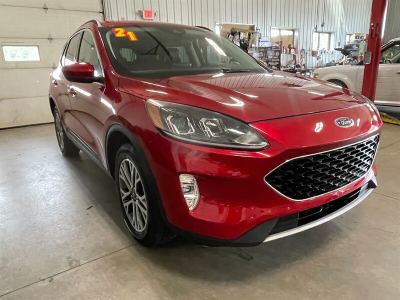 Used 2021 Ford Escape SEL AWD/4WD image 4