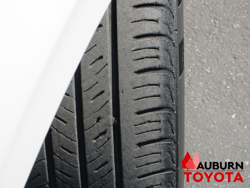 Used 2022 Kia Forte LXS w/ LXS Technology Package image 4