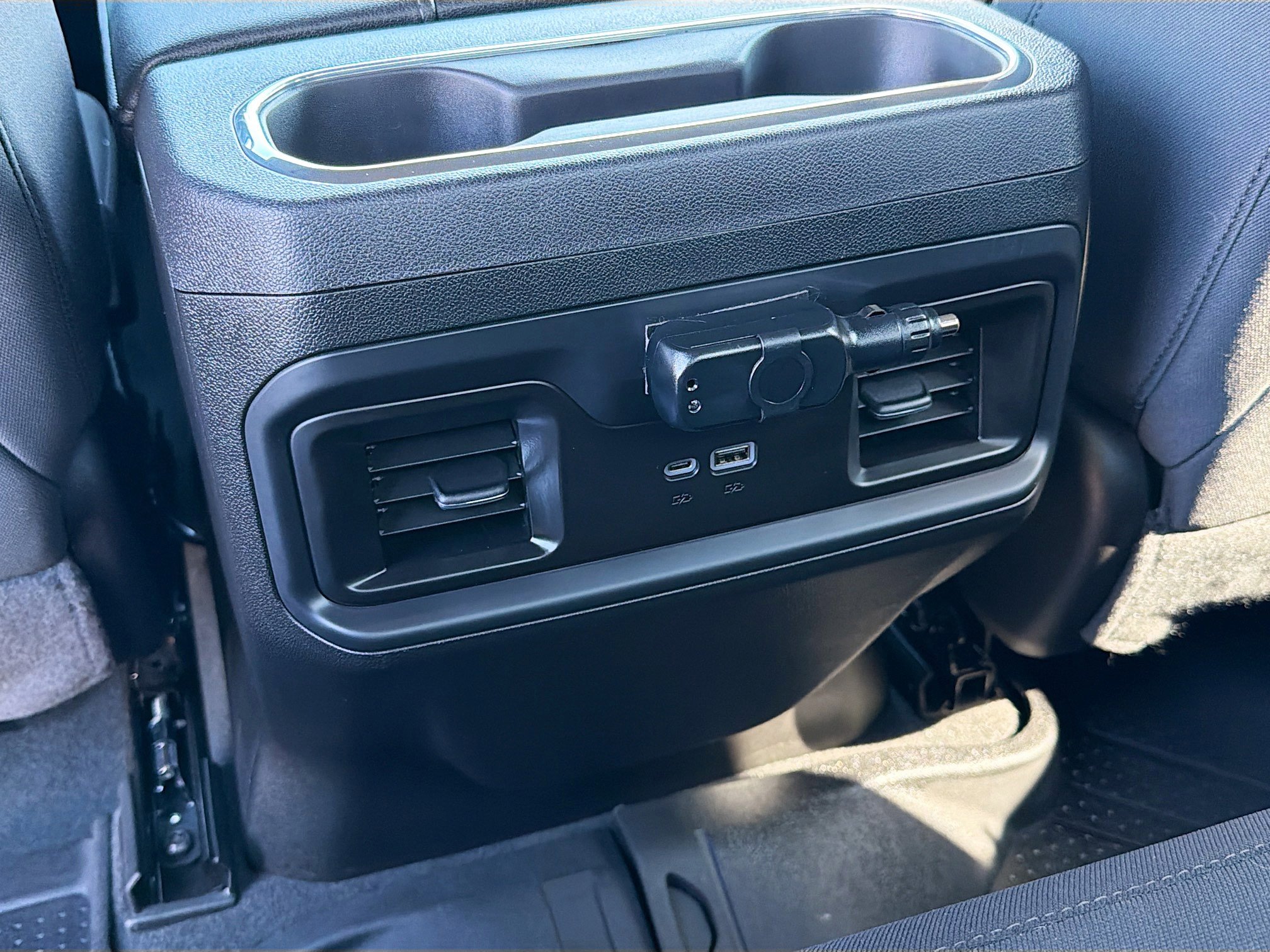 Used 2025 Chevrolet Silverado 1500 LT w/ Protection Package image 19