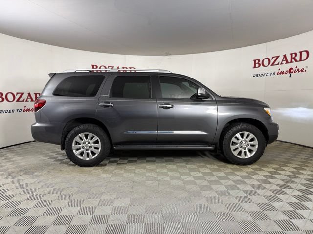 Used 2022 Toyota Sequoia Platinum AWD/4WD image 9