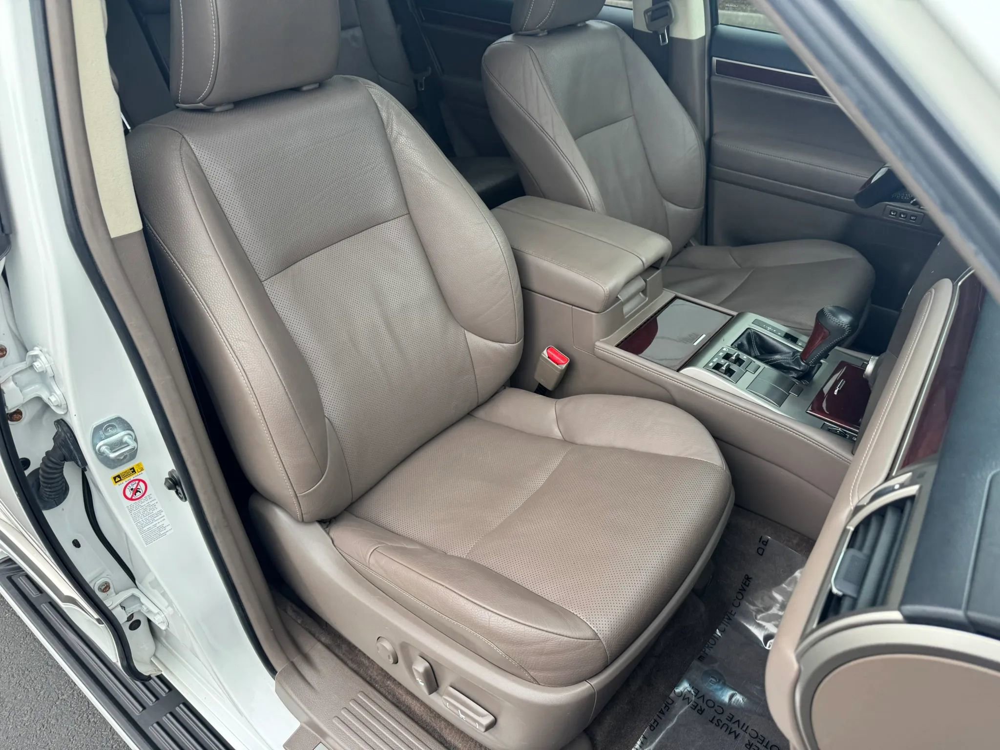 Used 2014 Lexus GX 460 w/ Premium Package AWD/4WD image 24