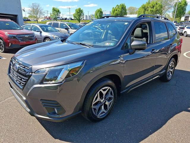 Certified 2023 Subaru Forester Premium AWD/4WD image 3