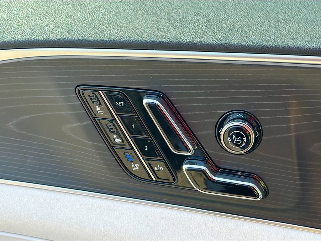 New 2026 Cadillac Lyriq Signature Sport image 21