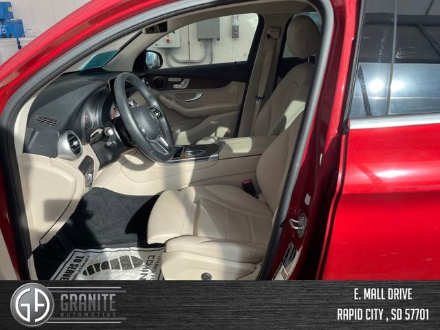 Used 2020 Mercedes-Benz GLC 300 4MATIC Coupe image 9
