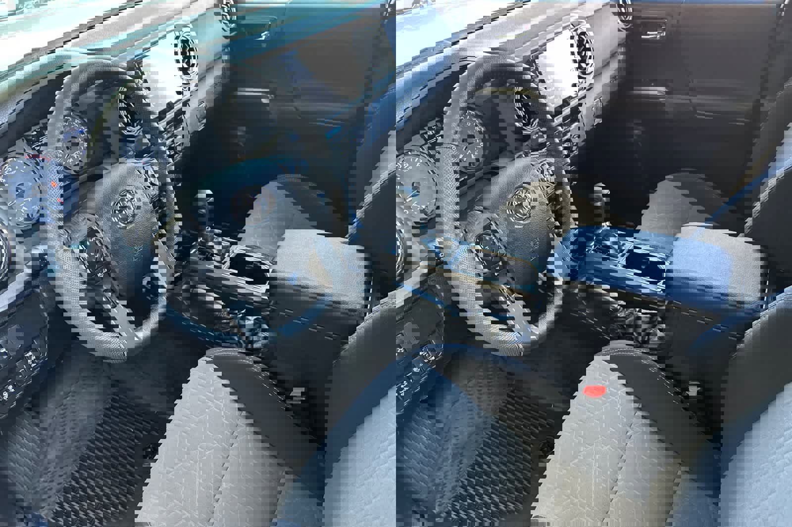 Used 2021 Toyota Tacoma TRD Off-Road image 9