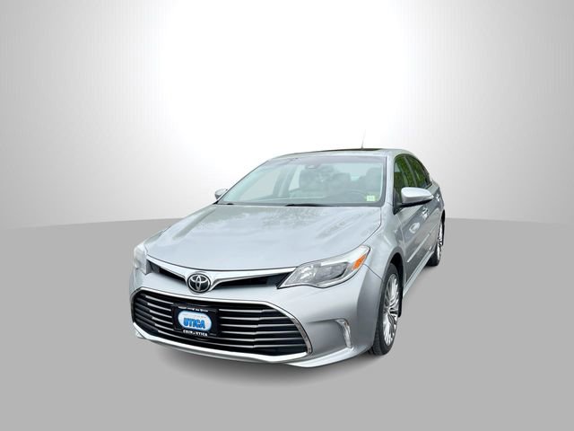 Used 2018 Toyota Avalon Limited w/ All Weather Liner Package FWD image 1