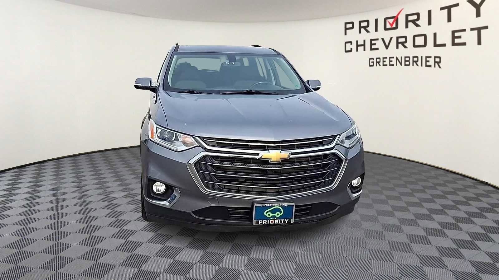 Certified 2018 Chevrolet Traverse LT image 3