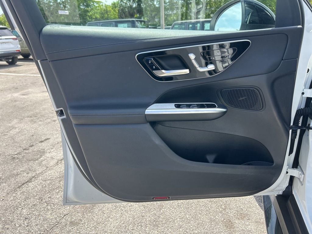 Used 2025 Mercedes-Benz GLC 43 AMG 4MATIC image 34