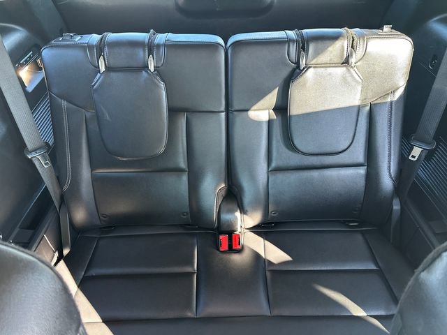 Used 2022 Ford Explorer Limited w/ Limited Technology Package image 18