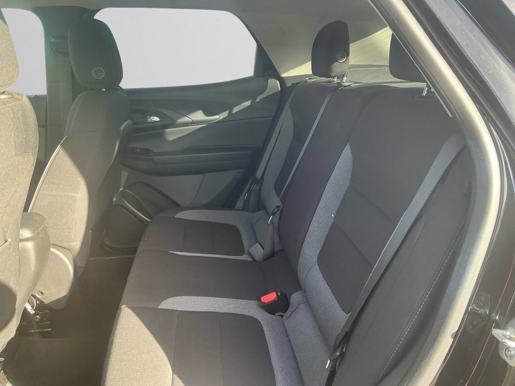 Used 2025 Chevrolet TrailBlazer LT image 13