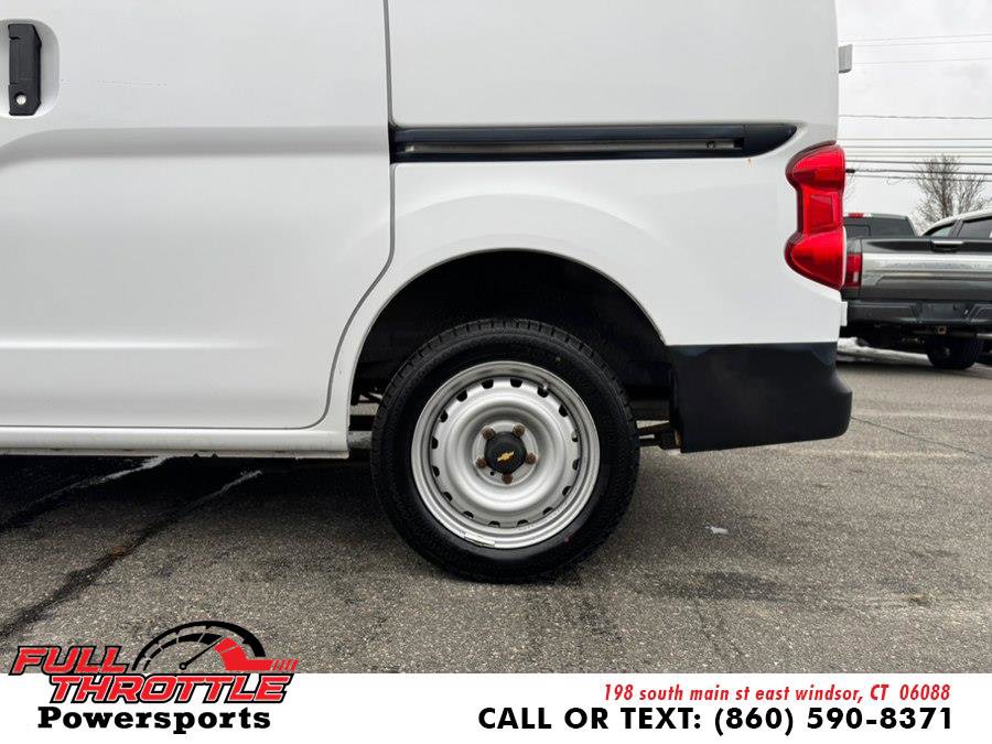 Used 2017 Chevrolet City Express LT image 24