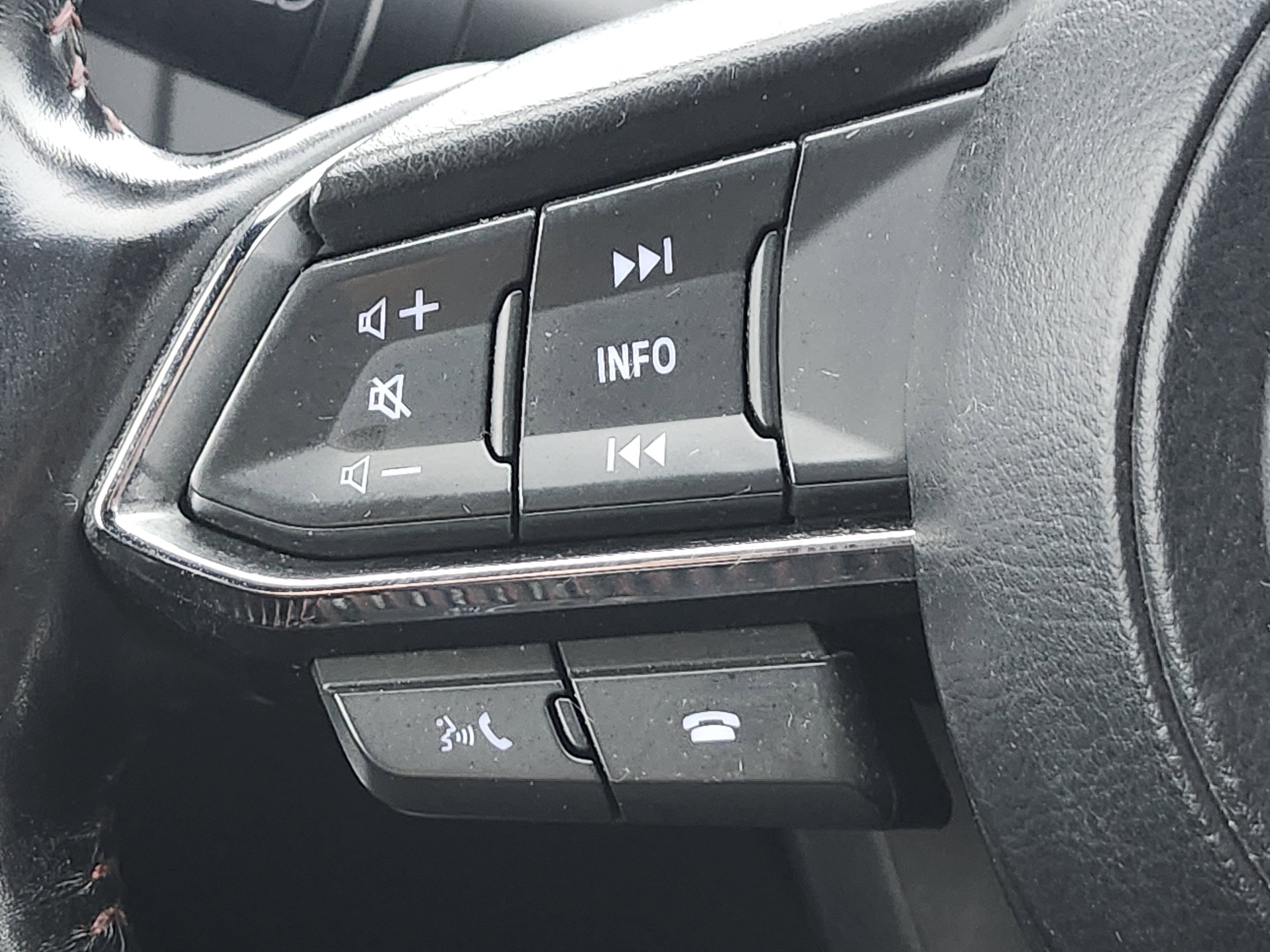 Used 2023 MAZDA CX-9 Carbon Edition image 37