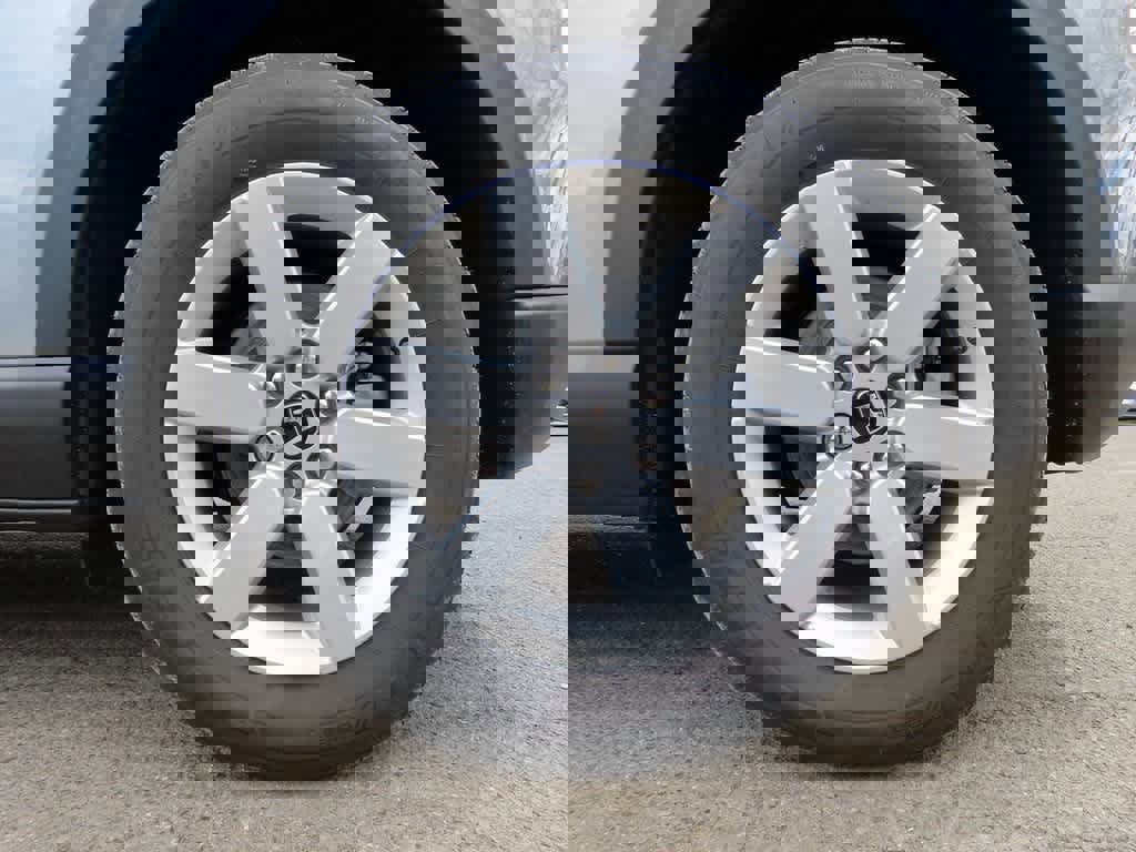 New 2026 Honda Prologue EX image 9